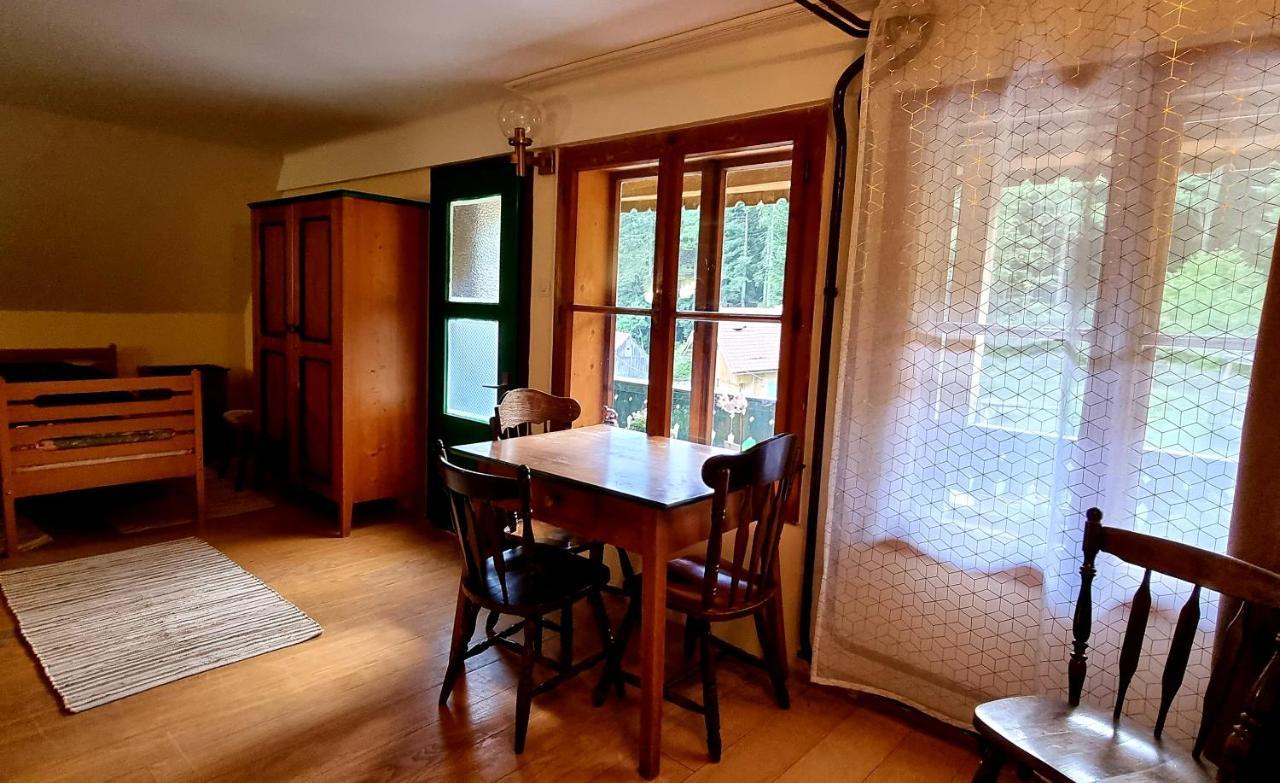 Planinski Dom Na Travni Gori Sodrazica Luaran gambar