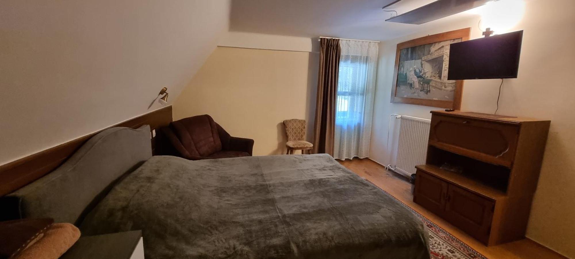 Planinski Dom Na Travni Gori Sodrazica Luaran gambar