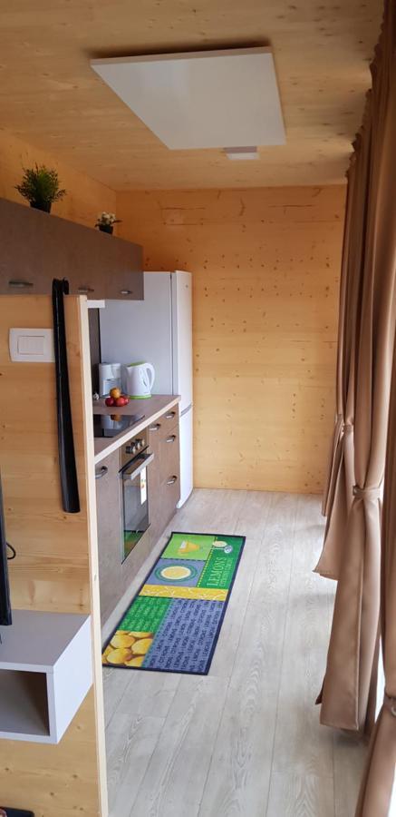 Planinski Dom Na Travni Gori Sodrazica Luaran gambar